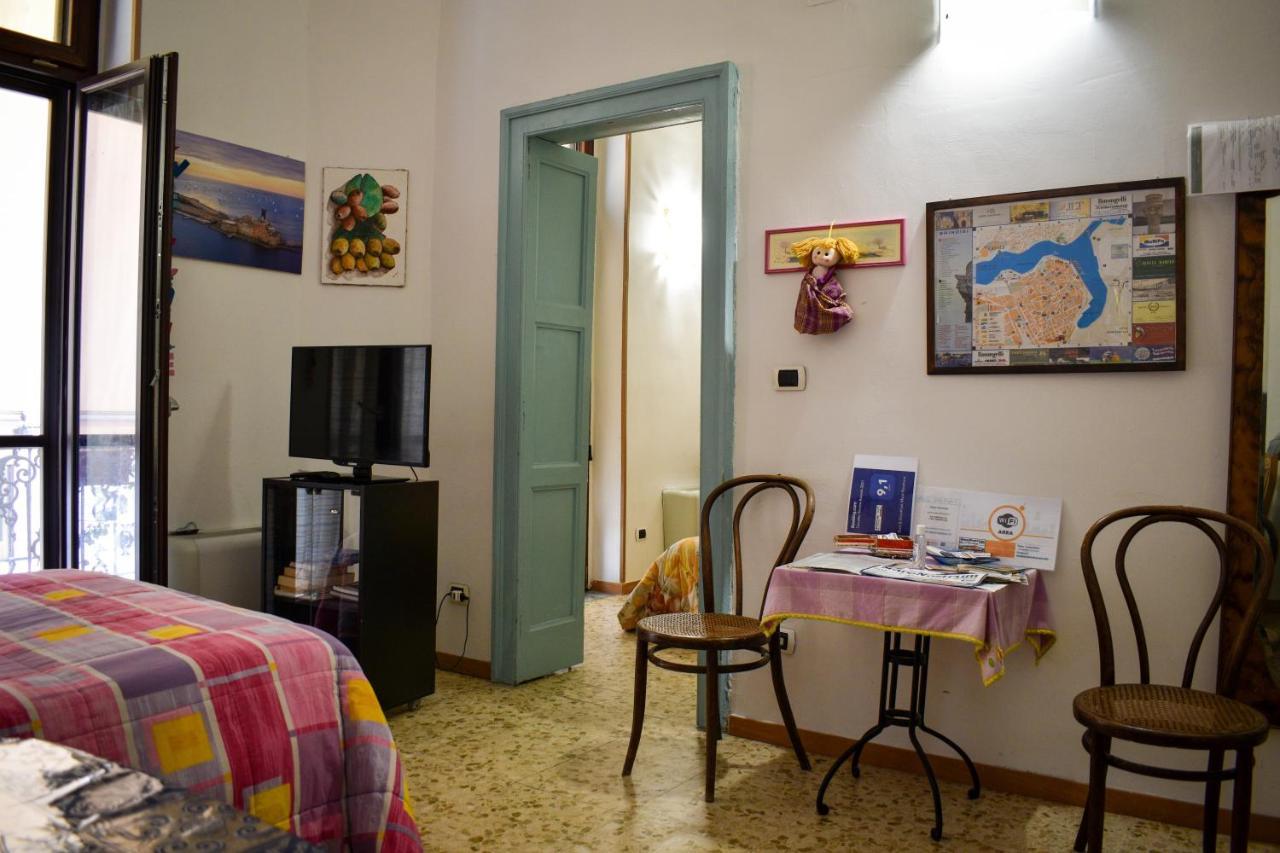 Bed & Breakfast Mare Nostrum Bríndisi Exterior foto
